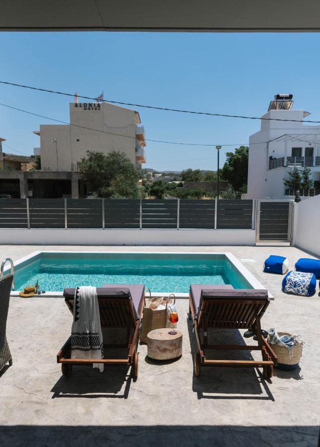 Villa Iceberg 2 With Pool Kalamaki  Dış mekan fotoğraf